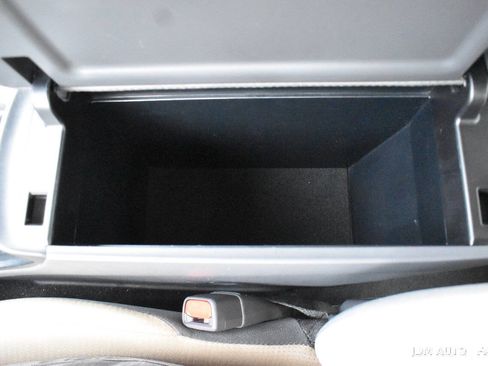 Used 2017 Toyota Prius Two w/ Prius Two Safety Plus Package FWD image 29