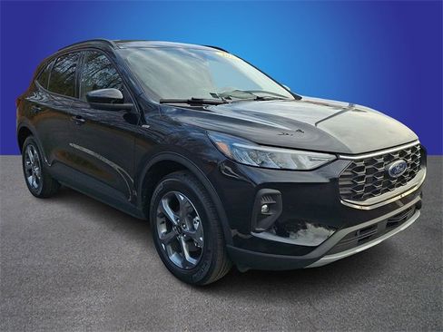 Used 2025 Ford Escape ST-Line Select image 3