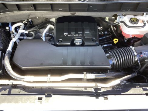 Used 2026 Chevrolet Silverado 1500 Custom w/ Turbomax Blackout Package image 30