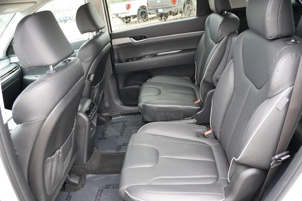 Used 2025 Hyundai Palisade SEL AWD/4WD image 17