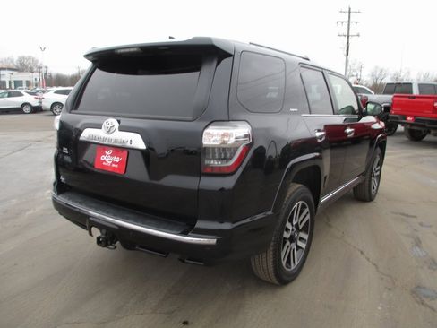 Used 2023 Toyota 4Runner Limited image 5
