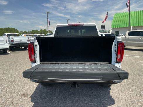Used 2024 GMC Sierra 1500 AT4X AWD/4WD image 22
