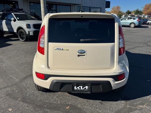 Used 2013 Kia Soul + w/ Eco Pkg image 4