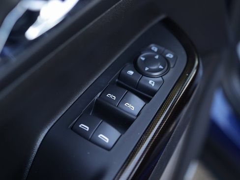 Used 2023 GMC Acadia AT4 w/ GMC Pro Grade Package image 29