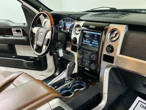 Used 2013 Ford F150 Platinum image 9