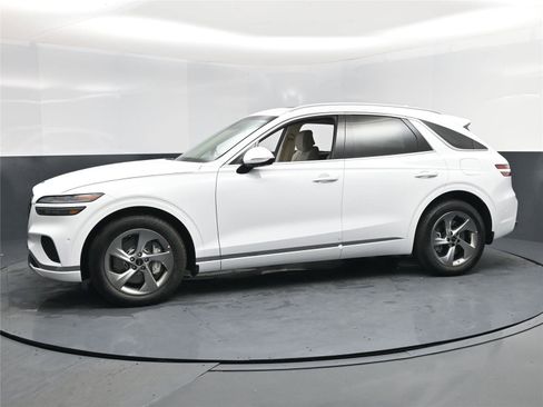 New 2026 Genesis GV70 2.5T Advanced image 3