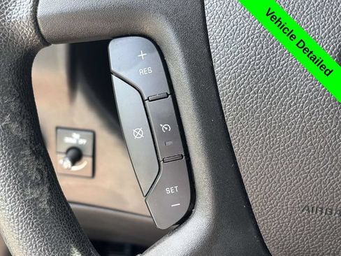 Used 2020 Chevrolet Express 2500 LT w/ LT Preferred Equipment Group RWD image 12