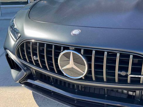 New 2025 Mercedes-Benz SL 55 AMG 4MATIC image 13