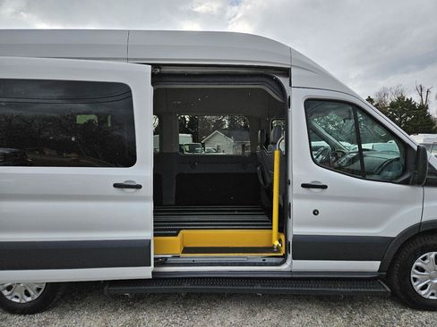 Used 2019 Ford Transit 350 XL RWD image 41