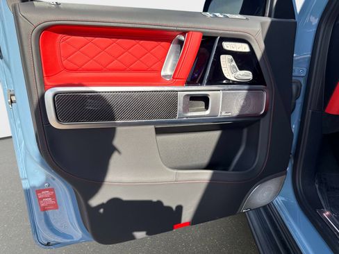 Certified 2025 Mercedes-Benz G 63 AMG 4MATIC image 17