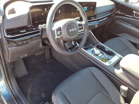 New 2026 Kia Carnival SX Prestige image 11