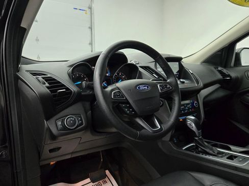 Used 2019 Ford Escape SEL image 20
