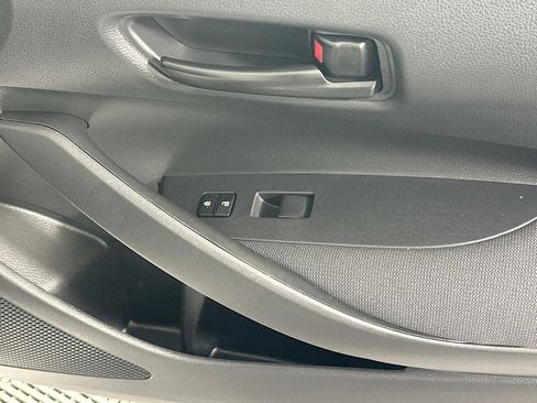 Used 2023 Toyota Corolla LE FWD image 28