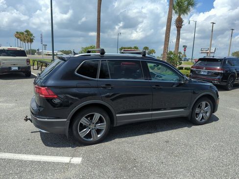 Used 2019 Volkswagen Tiguan SEL Premium AWD/4WD image 5
