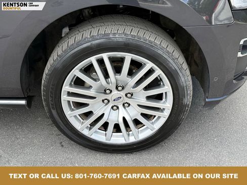 Used 2024 Ford Expedition Platinum image 16