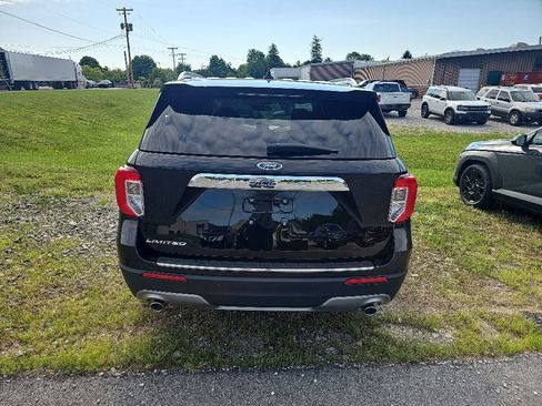 Used 2024 Ford Explorer Limited w/ Limited Technology Package RWD image 10
