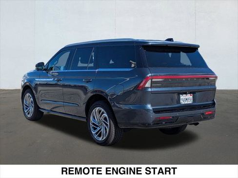 Certified 2023 Lincoln Corsair FWD image 3