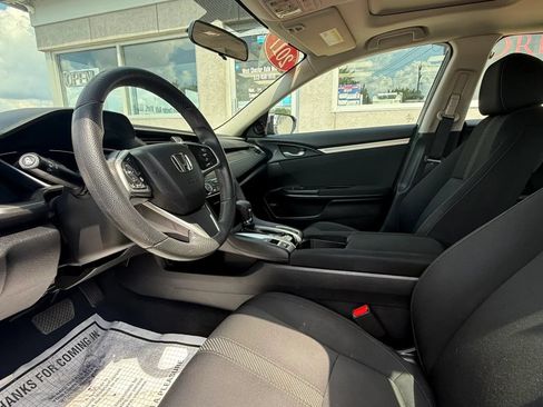 Used 2017 Honda Civic EX image 10
