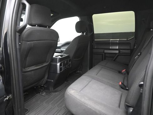 Used 2018 Ford F150 XLT w/ Equipment Group 302A Luxury AWD/4WD image 25