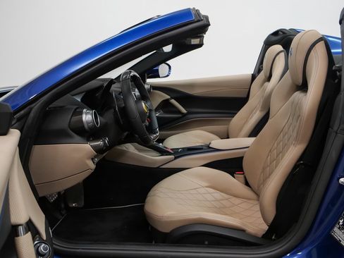 Certified 2021 Ferrari 812 GTS Base image 76