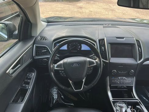 Used 2019 Ford Edge SEL w/ Equipment Group 201A FWD image 26