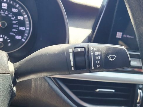 Used 2024 Kia Forte LXS w/ LXS Technology Package FWD image 16