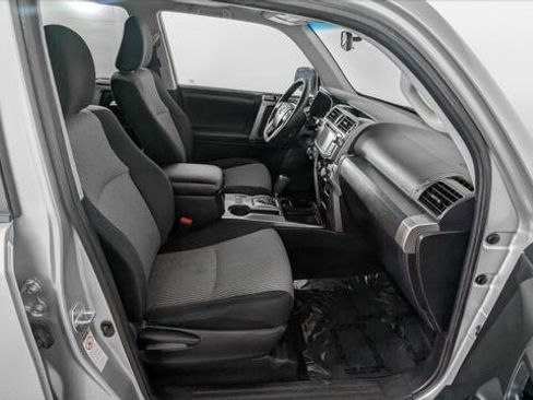 Used 2018 Toyota 4Runner SR5 RWD image 17