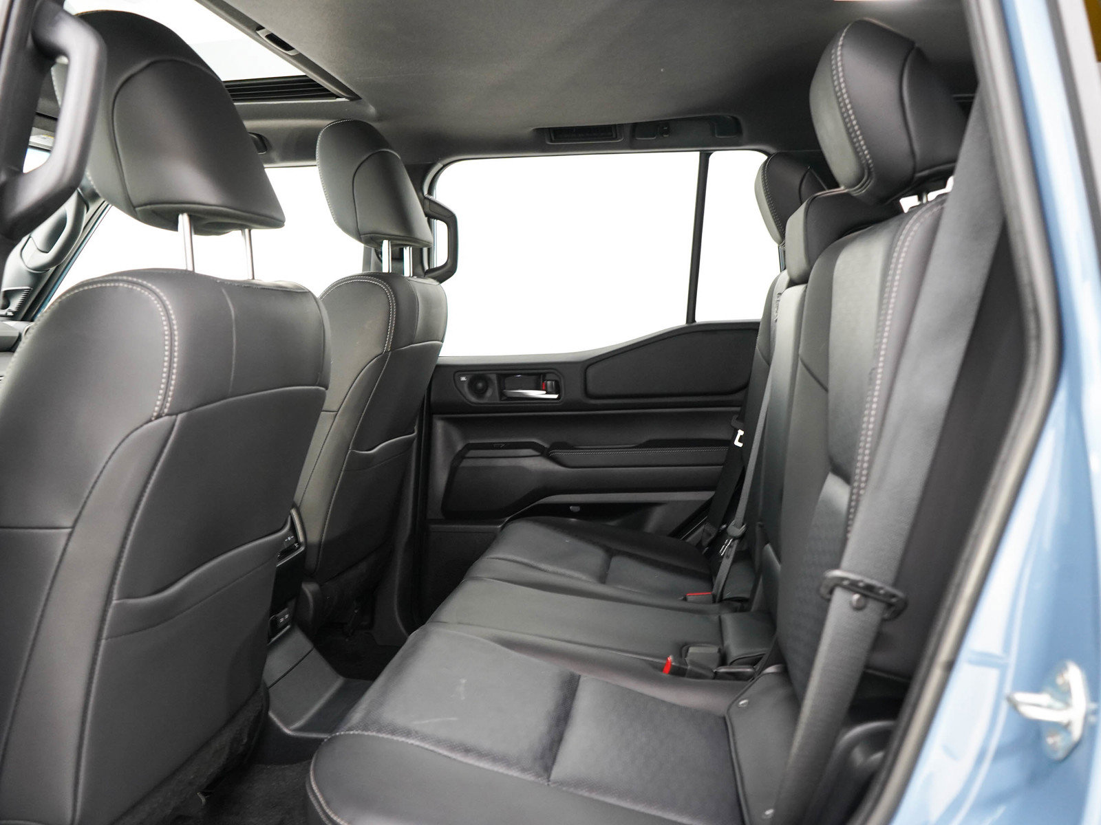Used 2026 Toyota Land Cruiser w/ Premium Package AWD/4WD image 15