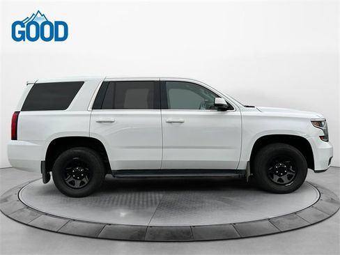 Used 2018 Chevrolet Tahoe 4WD w/ Remote Keyless Entry Package image 6