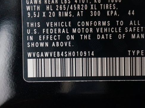 New 2025 Volkswagen ID. Buzz Pro S image 28