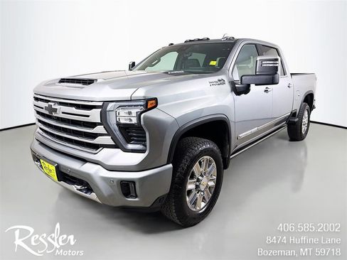 Used 2025 Chevrolet Silverado 2500 High Country w/ Technology Package AWD/4WD image 1