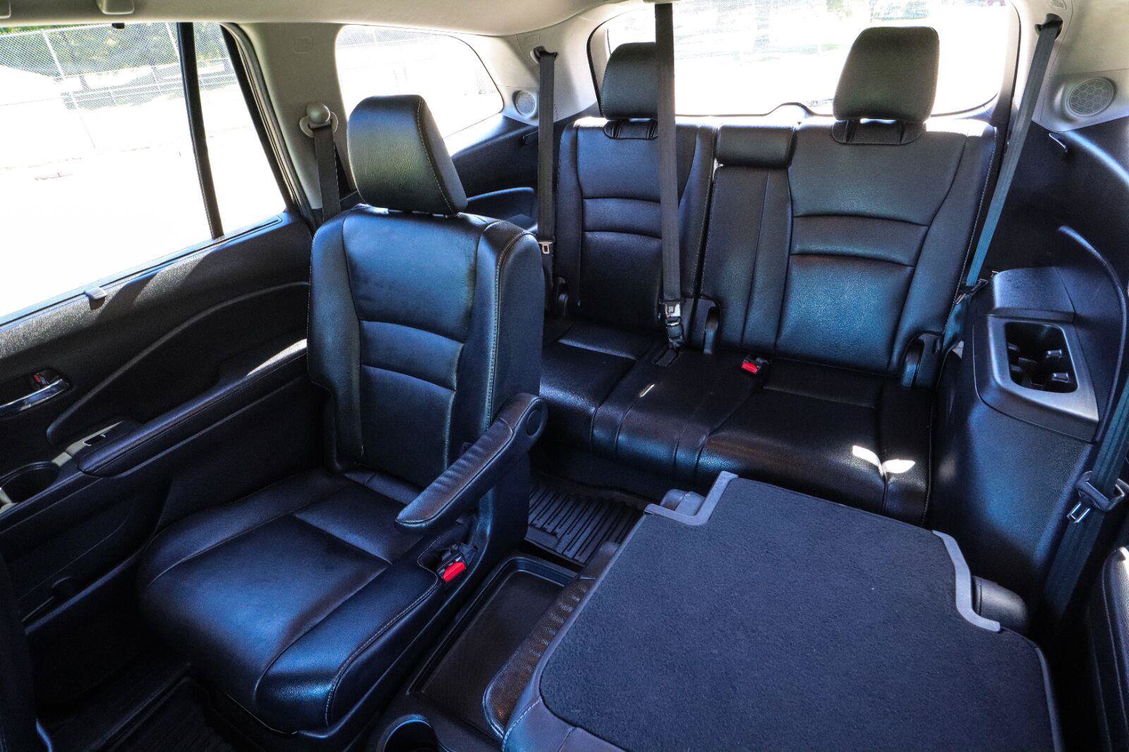 Used 2019 Honda Pilot Touring image 15