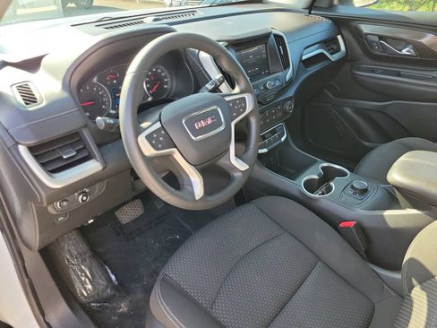 Used 2022 GMC Terrain SLE FWD image 14