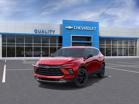 New 2025 Chevrolet Blazer LT w/ Midnight/Sport Edition FWD image 8