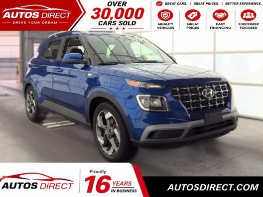 Used 2022 Hyundai Venue SEL FWD image 1