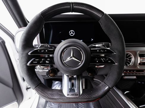 Used 2026 Mercedes-Benz G 63 AMG 4MATIC image 12