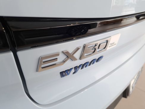 New 2026 Volvo EX30 Plus image 7