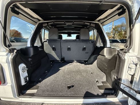 New 2026 Jeep Wrangler Unlimited Sport AWD/4WD image 24