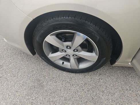 Used 2012 Chevrolet Malibu LT w/ Power Convenience Package image 8