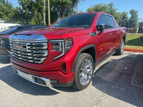 Used 2024 GMC Sierra 1500 Denali w/ Denali Reserve Package RWD image 4