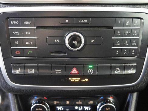Used 2016 Mercedes-Benz GLA 250 GLA 250 image 24