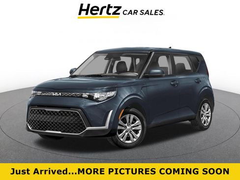 Used 2025 Kia Soul LX w/ LX Technology Package FWD image 1
