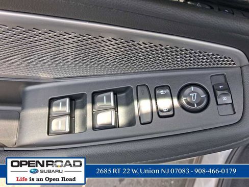 Used 2023 Acura MDX SH-AWD image 17