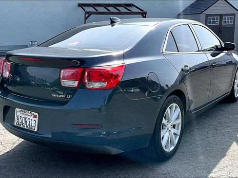Used 2015 Chevrolet Malibu LT image 4