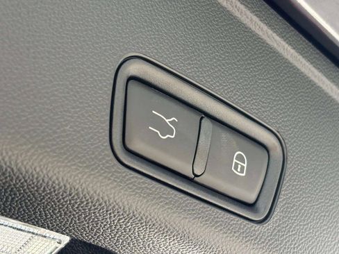 New 2025 Maserati Grecale Modena image 46