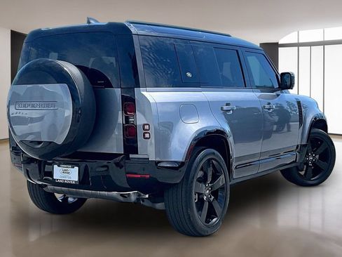 Certified 2024 Land Rover Defender 110 X-Dynamic SE AWD/4WD image 6