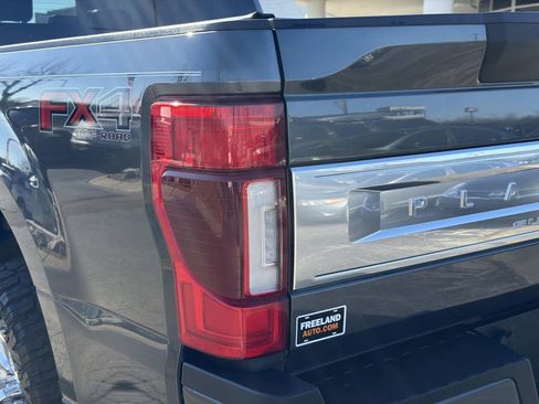 Used 2020 Ford F250 Platinum image 13