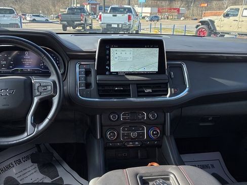 Used 2022 Chevrolet Tahoe RST w/ Luxury Package image 16