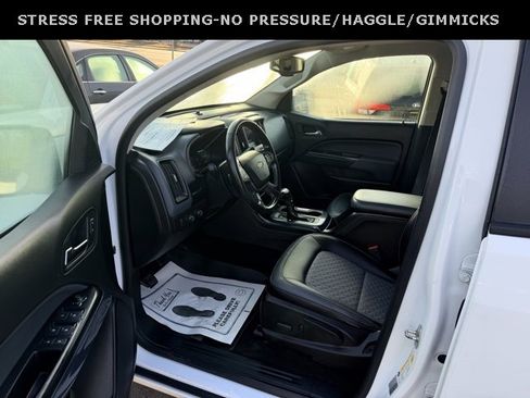 Used 2017 Chevrolet Colorado Z71 image 17