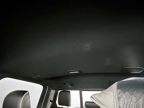 Used 2025 RAM 3500 Laramie image 21